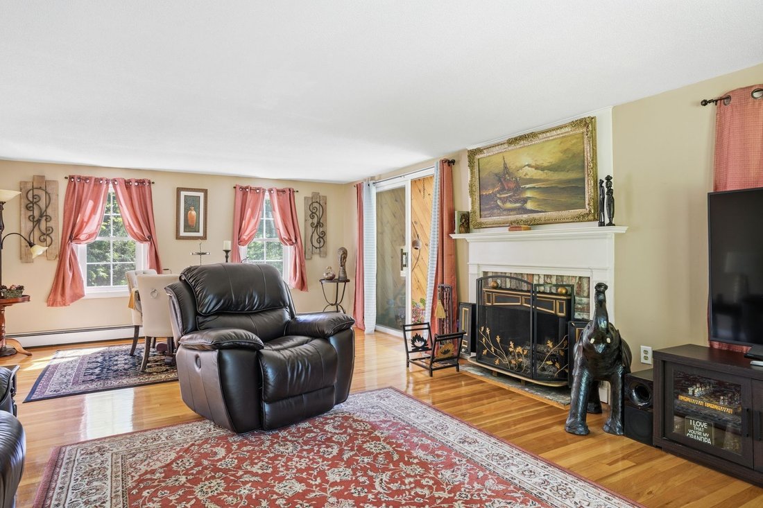 House in Peterborough, New Hampshire, United States 3 - 18109635
