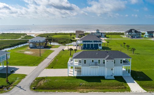 House in Bolivar Peninsula, Texas, United States 1