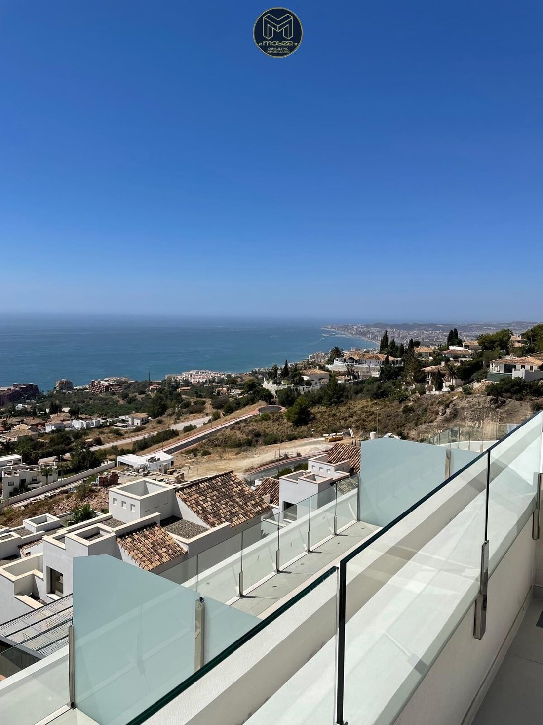 Apartment in Benalmadena, Andalusia, Spain 3 - 18109808