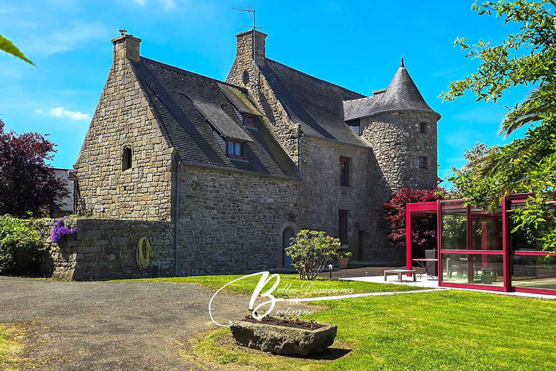 Villa in La Tour d'Auvergne, Saint-Brieuc, France 2 - 18109387