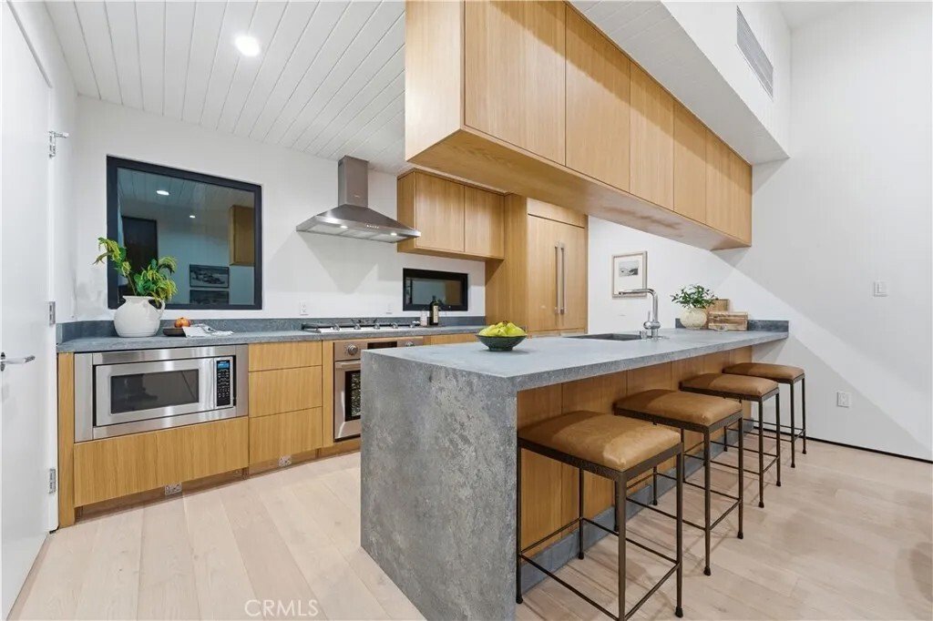 Condo in Los Angeles, California, United States 4 - 17917447