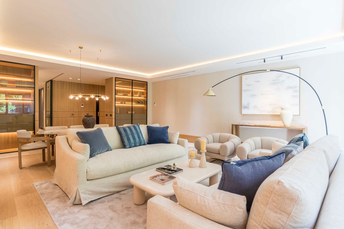 Apartment in Chamberi, Madrid, Spain 3 - 17328304