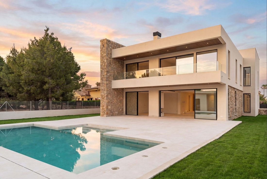 Villa in Pollenca, Balearic Islands, Spain 1 - 18109852