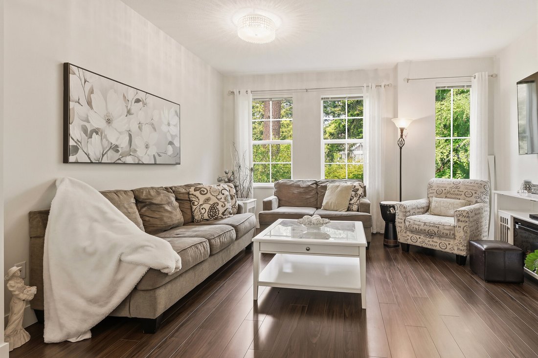 Townhouse in Surrey, British Columbia, Canada 4 - 18109826