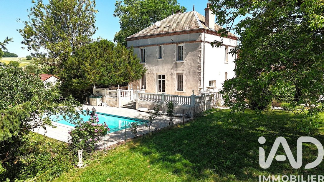 House in Sornay, Bourgogne – Franche-Comté, France 1 - 18111729
