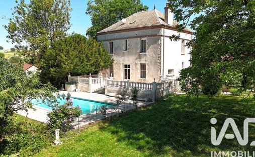 House in Sornay, Bourgogne – Franche-Comté, France 1