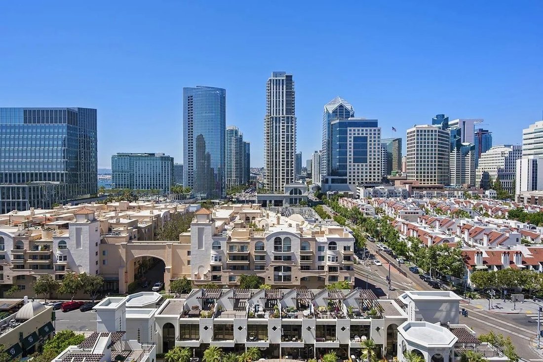 Condo in San Diego, California, United States 4 - 18109514