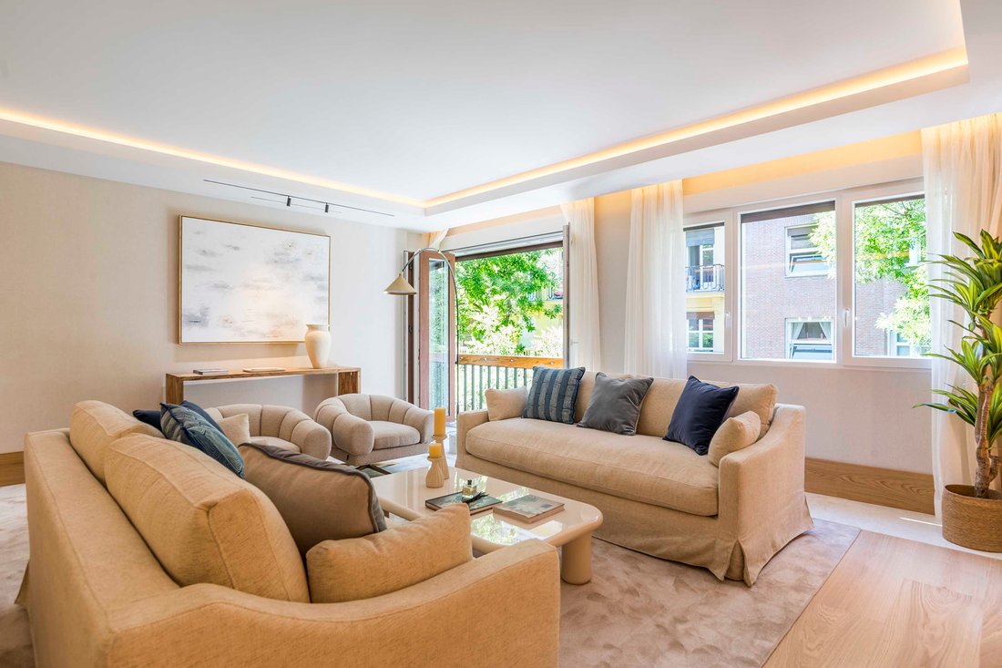 Apartment in Chamberi, Madrid, Spain 4 - 17328304