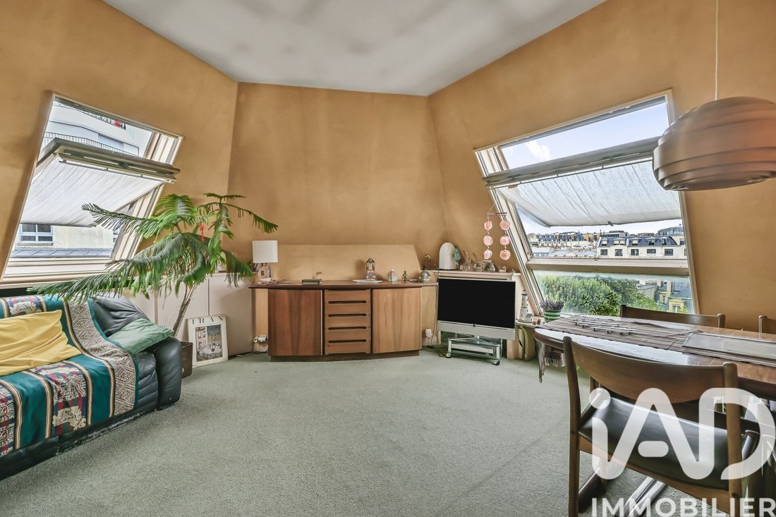 Apartment in Saint Philippe du Roule, Paris 8e Arrondissement, Paris 2 - 18111767