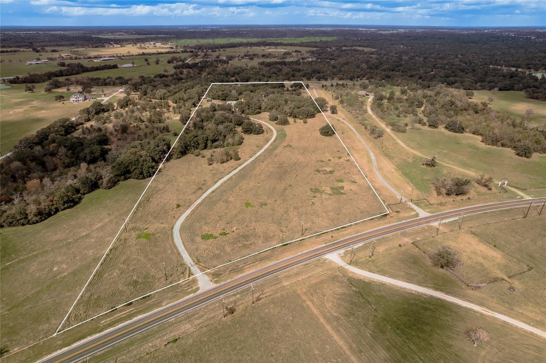 House in Midway, Texas, United States 4 - 18109649