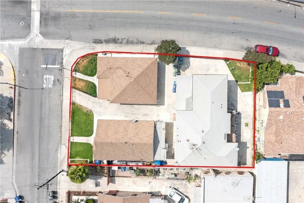 Los Angeles, California, United States 3 - 18109533