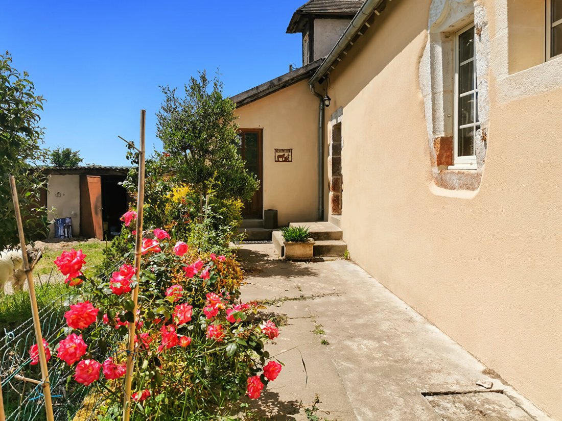 Villa in Faverdines, Centre-Val de Loire, France 2 - 18109412