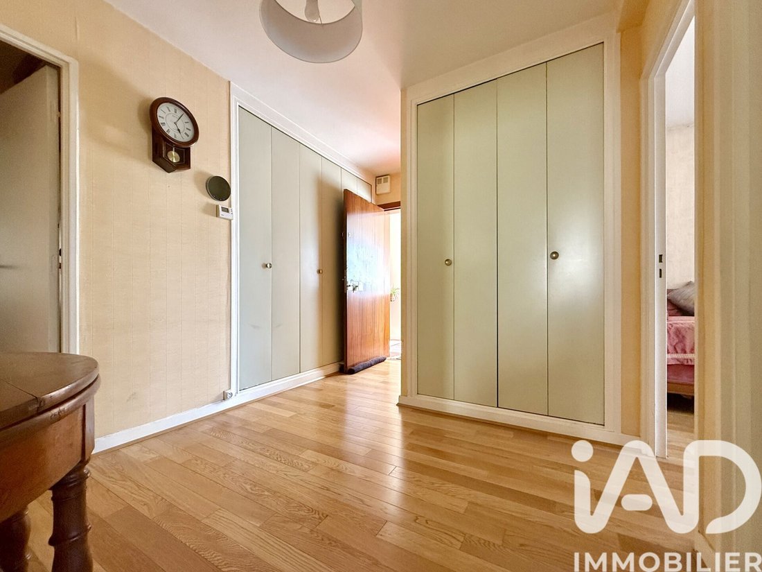 Apartment in Bécon, Courbevoie, France 5 - 18111772