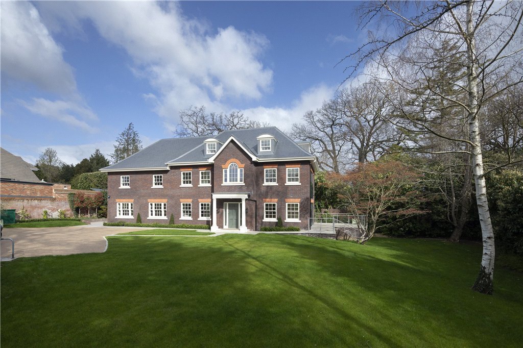 House in Coombe, Royal Borough of Kingston upon Thames, England 1 - 18109889