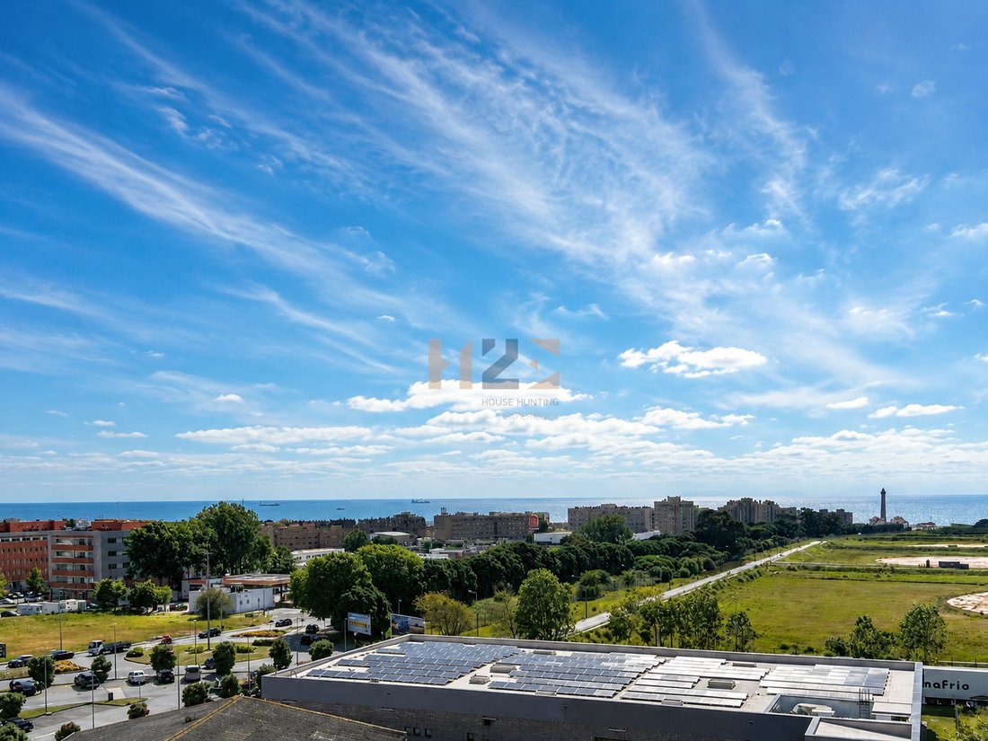 Apartment in Matosinhos e Leca da Palmeira, Porto District, Portugal 1 - 18109771