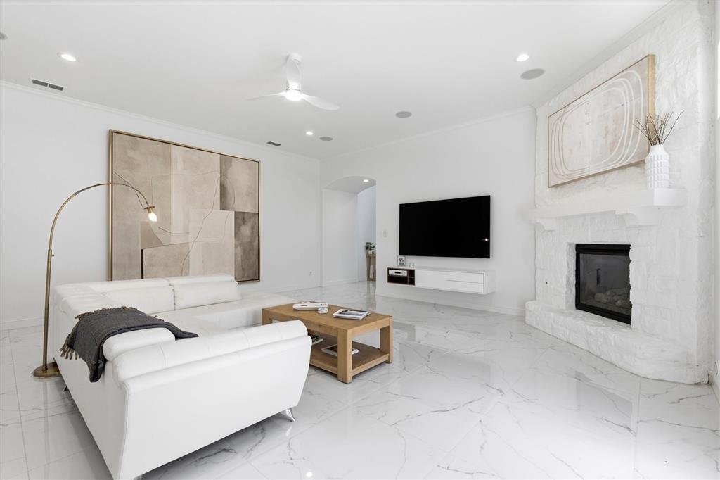 House in Frisco, Texas, United States 3 - 18109460