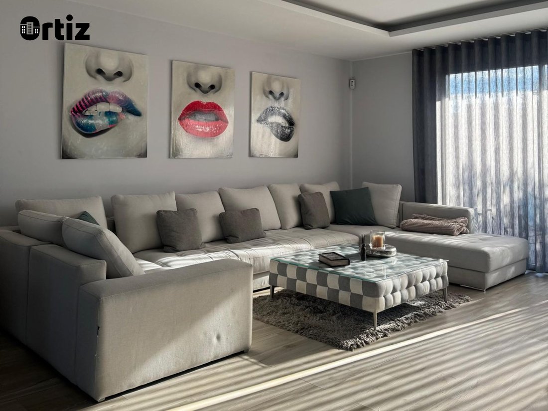 Chalet in Torrejon de Ardoz, Comunidad de Madrid, Spain 3 - 18109717