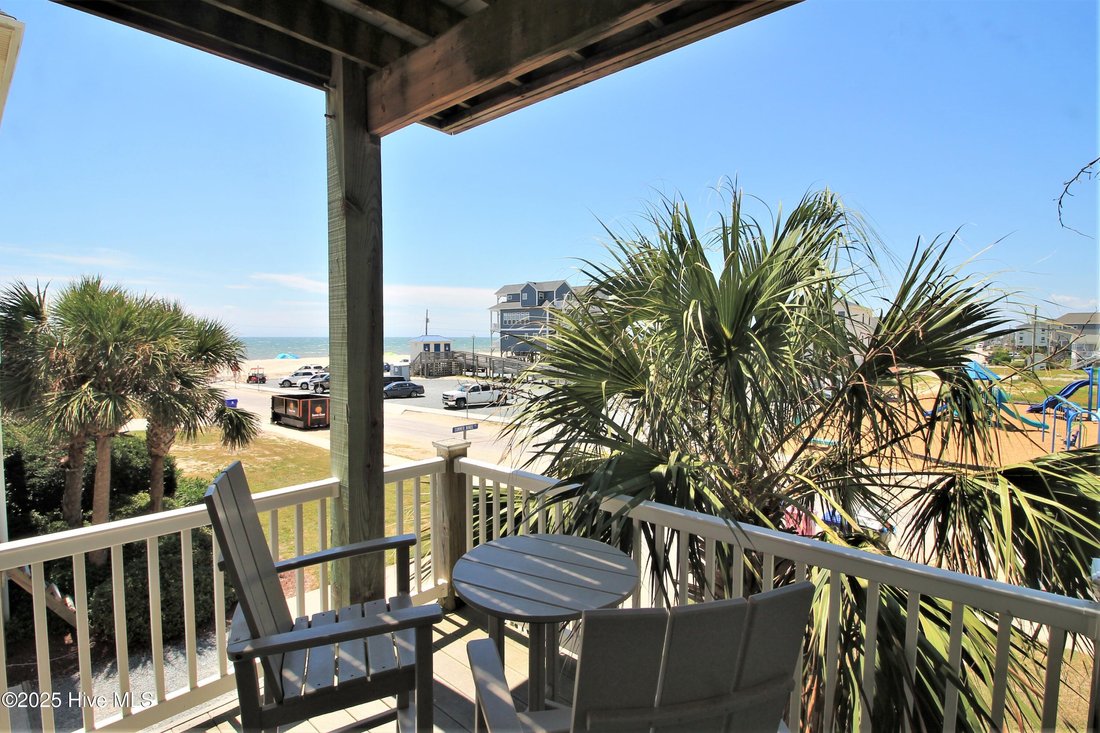 Townhouse in Topsail Beach, North Carolina, United States 4 - 18109353