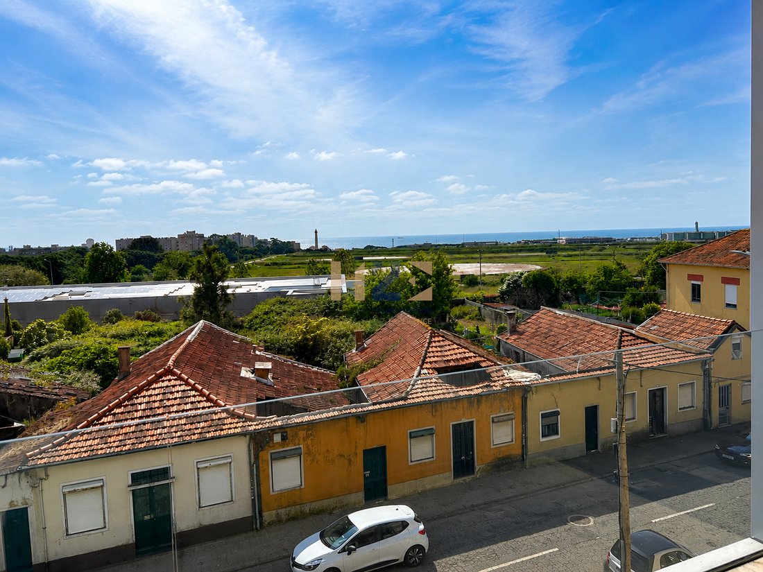 Apartment in Matosinhos e Leca da Palmeira, Porto District, Portugal 1 - 18109822