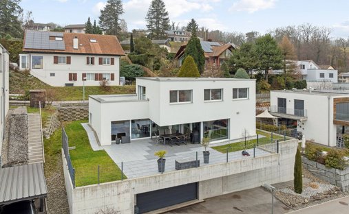 Haus in Lucens, Waadt, Schweiz 1