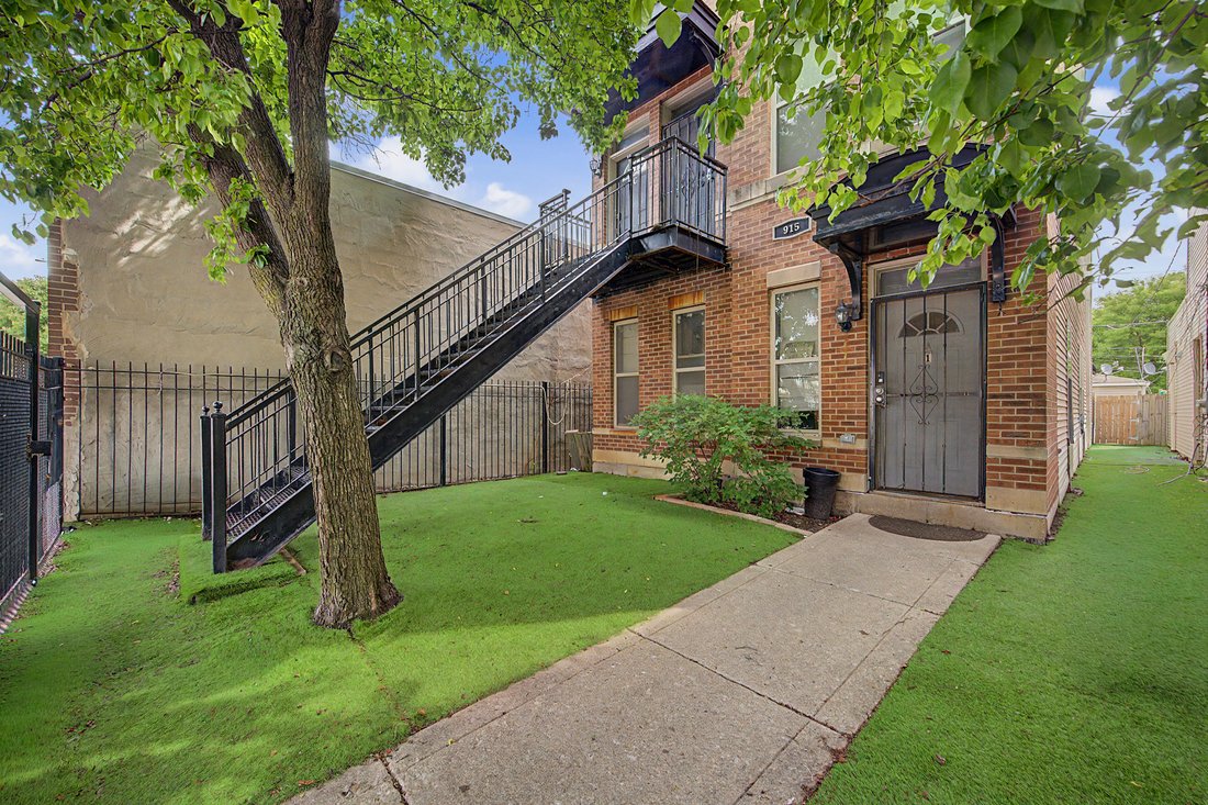 Chicago, Illinois, United States 1 - 18109688