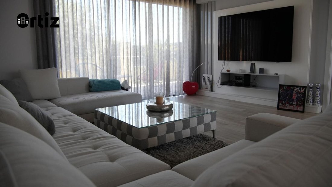 Chalet in Torrejon de Ardoz, Comunidad de Madrid, Spain 4 - 18109717