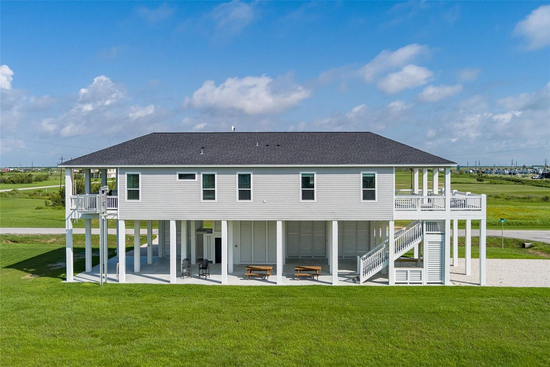 House in Bolivar Peninsula, Texas, United States 3 - 18109604