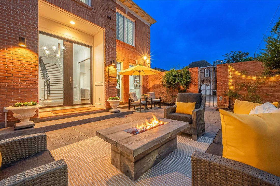 House in Houston, Texas, United States 1 - 18109625