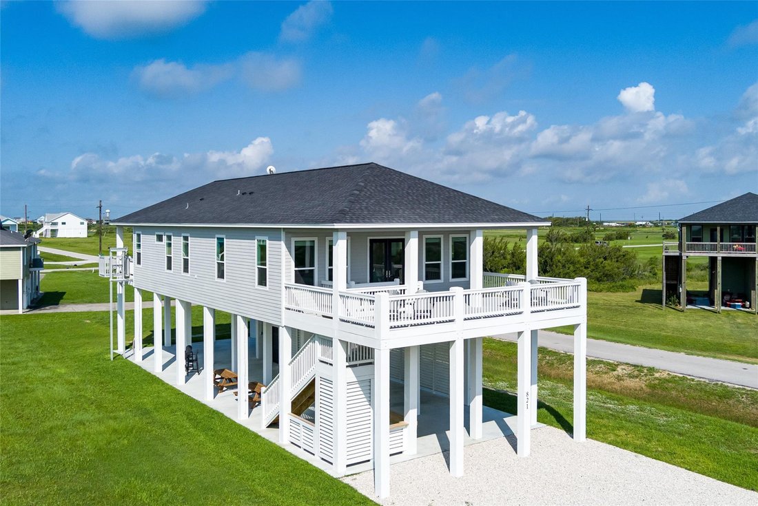 House in Bolivar Peninsula, Texas, United States 2 - 18109604