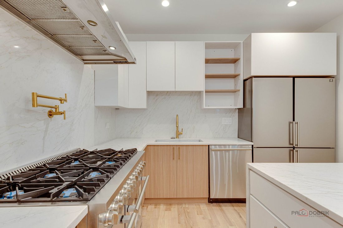 House in Chicago, Illinois, United States 2 - 18109681