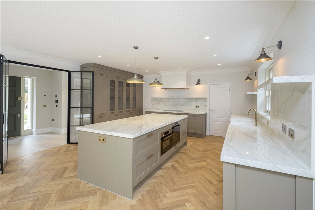 House in Coombe, Royal Borough of Kingston upon Thames, England 5 - 18109889
