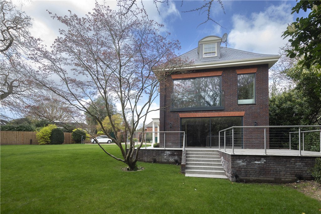 House in Coombe, Royal Borough of Kingston upon Thames, England 2 - 18109889