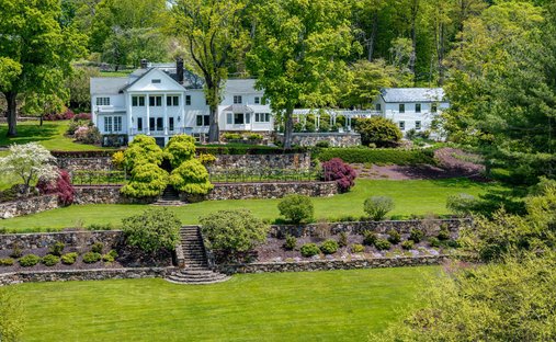 House in Danbury, Connecticut, United States 1