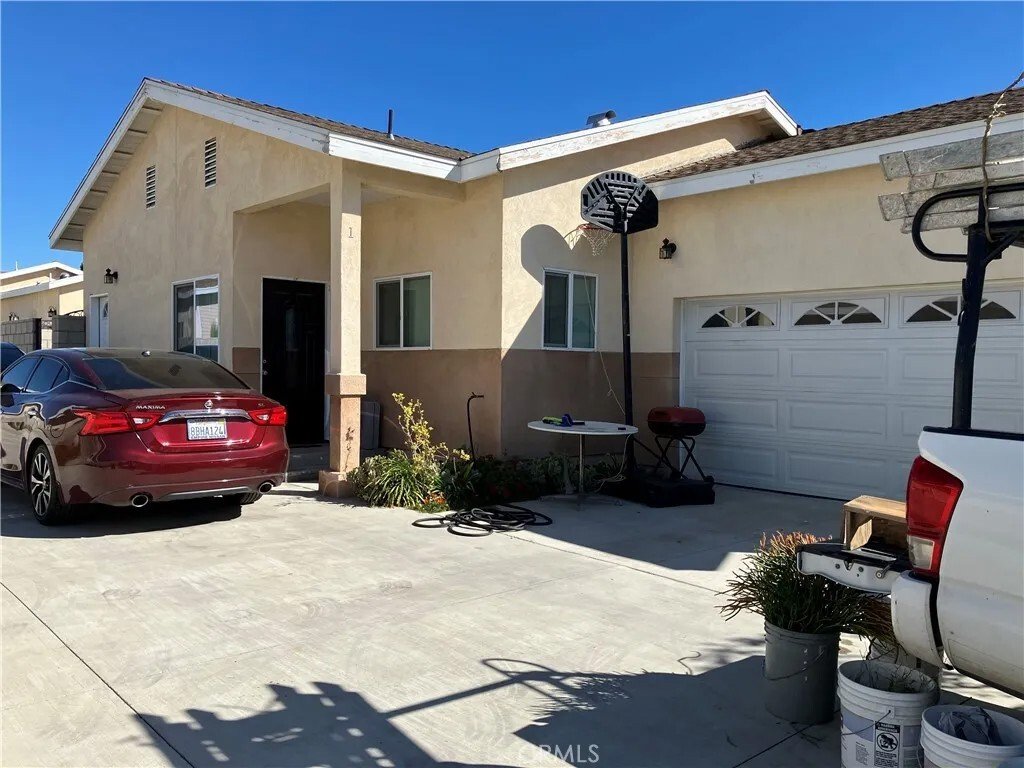 House in Fontana, California, United States 3 - 17265125