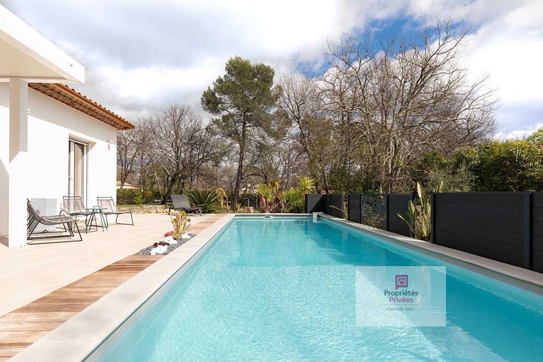 Villa in Fayence, Provence-Alpes-Côte d'Azur, France 2 - 18109407