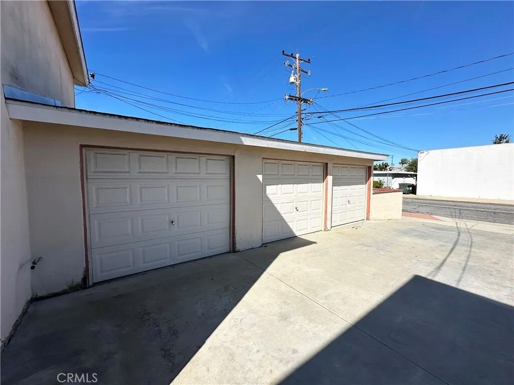 Torrance, California, United States 4 - 18109535