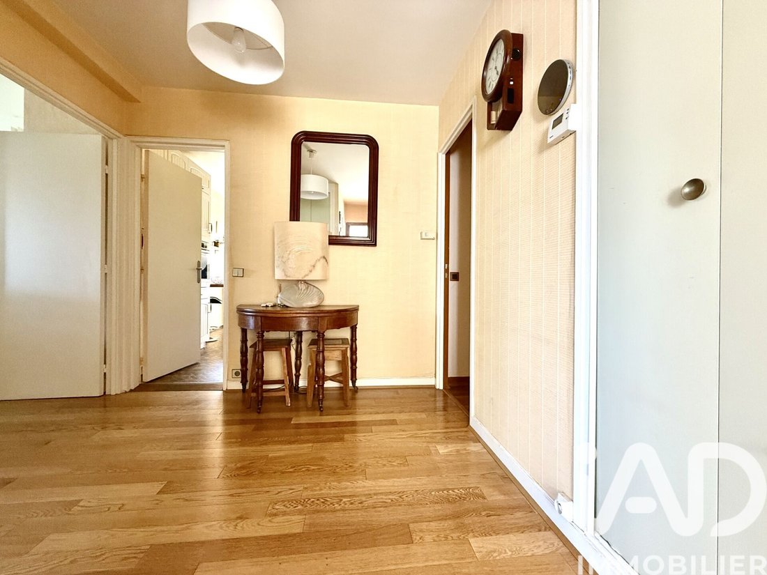 Apartment in Bécon, Courbevoie, France 4 - 18111772