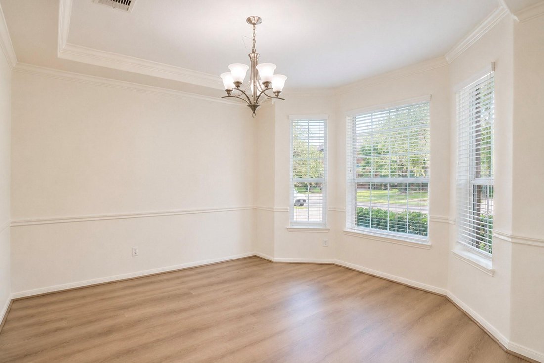House in Katy, Texas, United States 5 - 18109612