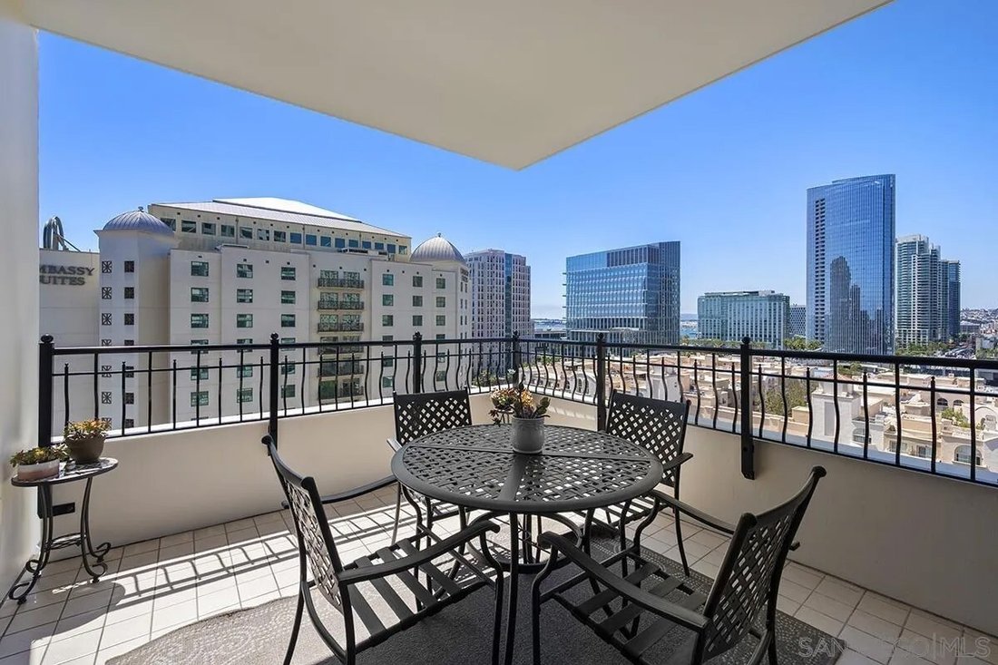Condo in San Diego, California, United States 2 - 18109514