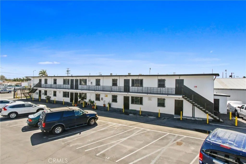 Los Angeles, California, United States 4 - 17606724