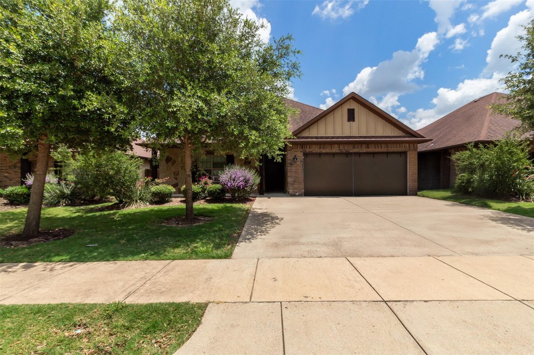 College Station, Texas, United States 2 - 18109622