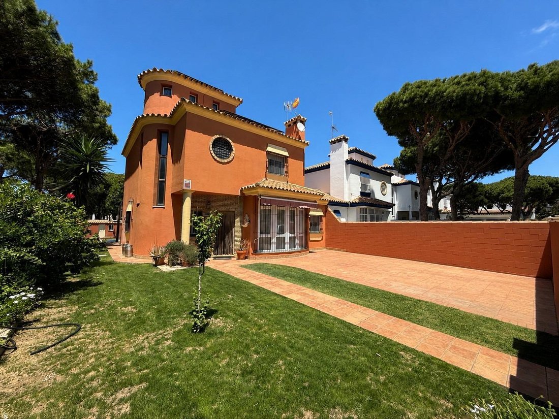 Chalet in Chiclana de la Frontera, Andalusia, Spain 5 - 18109855
