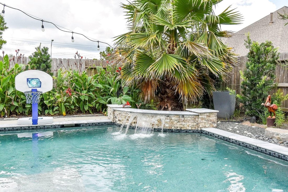 House in Houston, Texas, United States 3 - 18109609