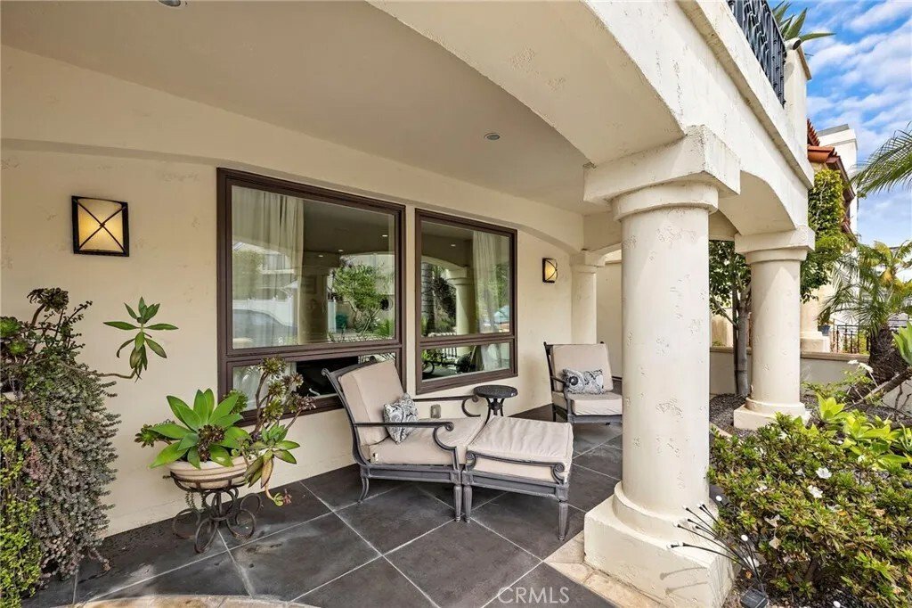 House in Signal Hill, California, United States 2 - 17744087