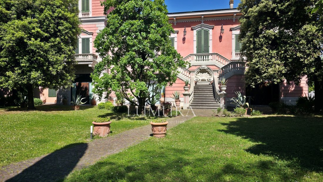 Villa in Santa Croce sull'Arno, Tuscany, Italy 3 - 17971512