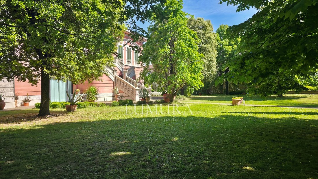 Villa in Santa Croce sull'Arno, Tuscany, Italy 4 - 17971512