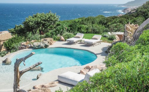 Villa à Trinità d'Agultu e Vignola, Sardaigne, Italie 1