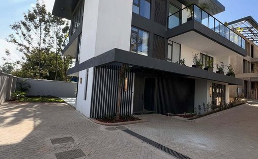 Villa in Nairobi, Nairobi County, Kenya 1