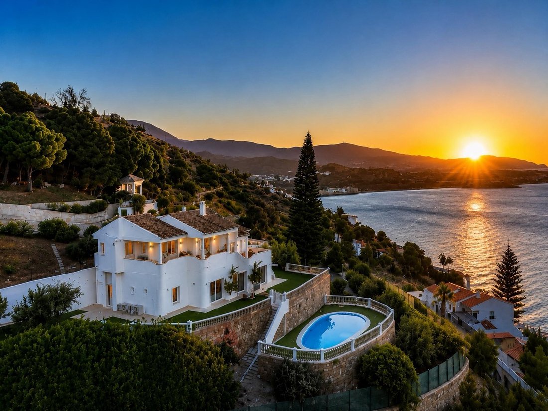 Villa in Salobrena, Andalusia, Spain 1 - 16988058