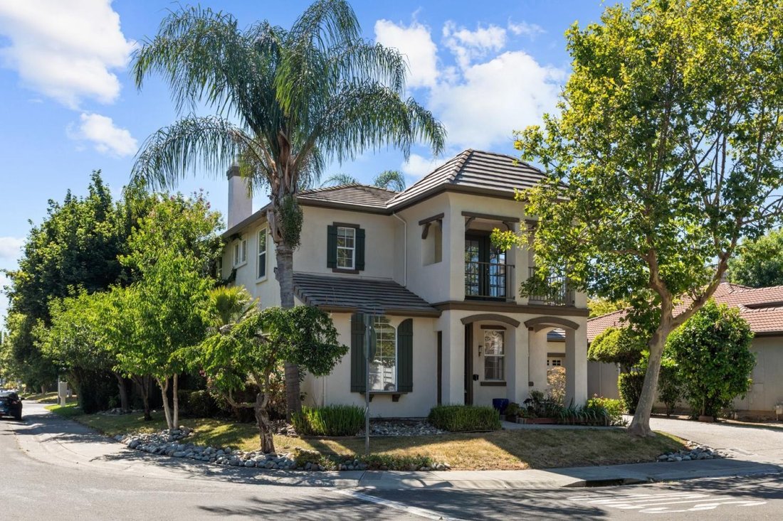 Sacramento, California, United States 3 - 18109933